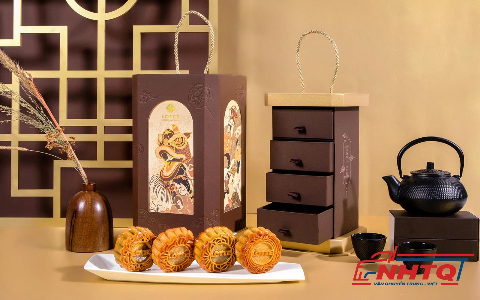 Hộp bánh Trung Thu đèn lồng