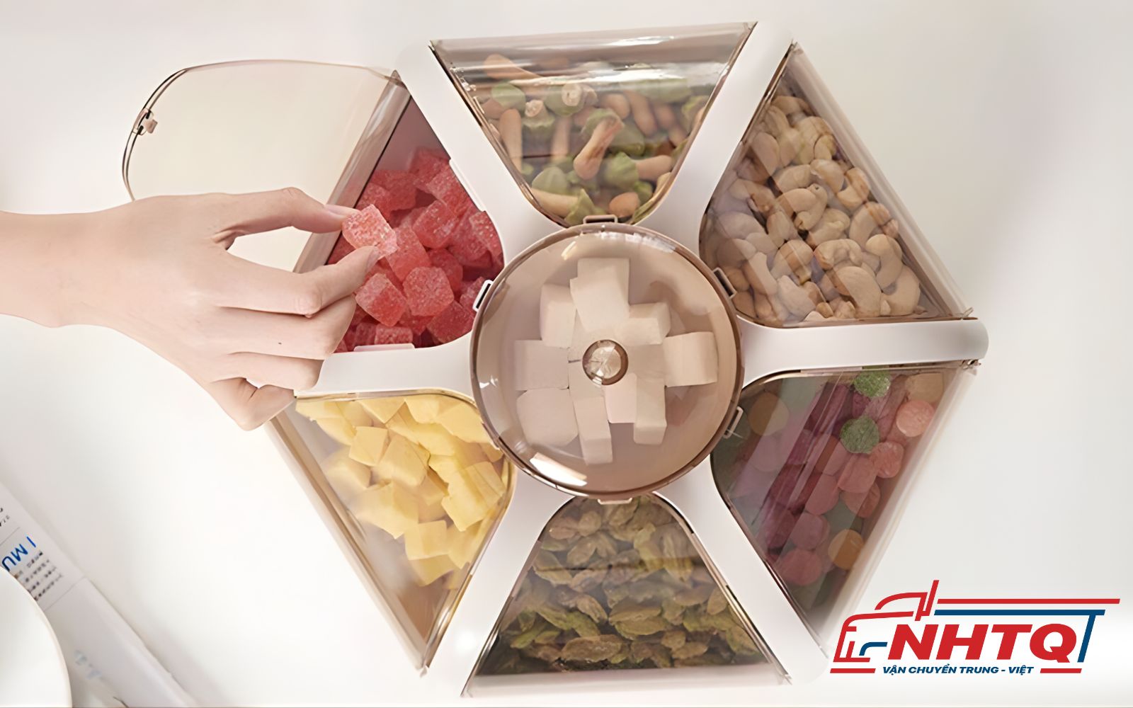 Khay đựng mứt Tết Trung Quốc bằng nhựa