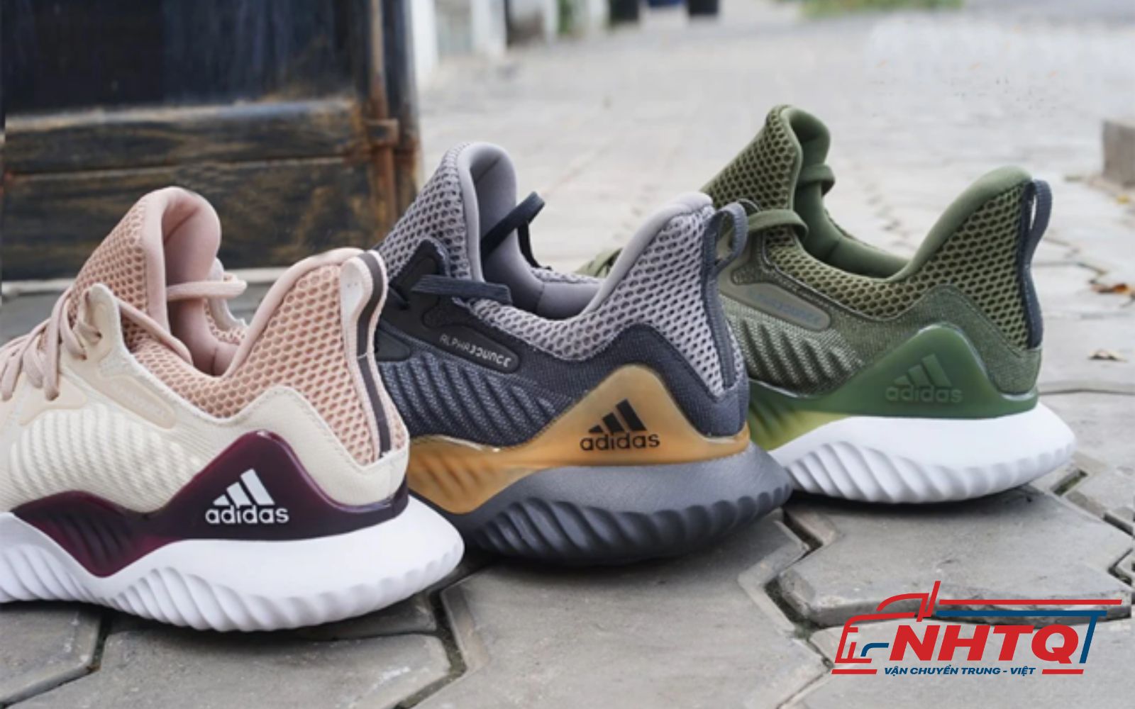 Kinh nghiệm chọn nguồn hàng giày Replica Quảng Châu